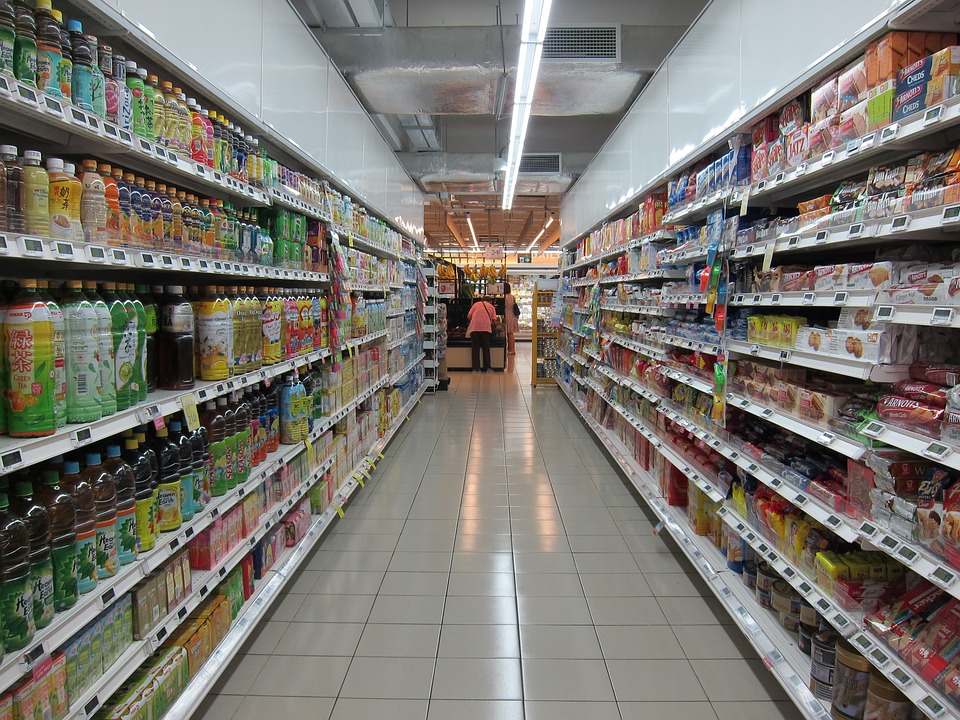 В Заволжье 20-летняя девушка обчистила два супермаркета