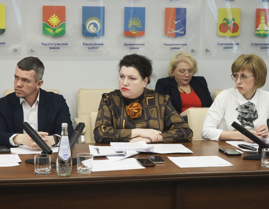 Депутаты указали Сидоровой на плачевное состояние исторических зданий и кадровый дефицит в сфере культуры