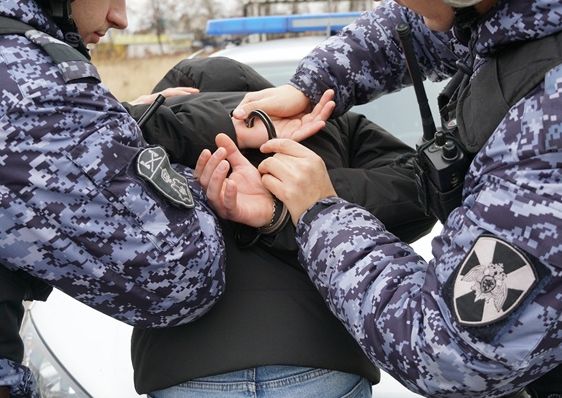 Кровавую разборку устроили две пьяные компании в ульяновской сауне