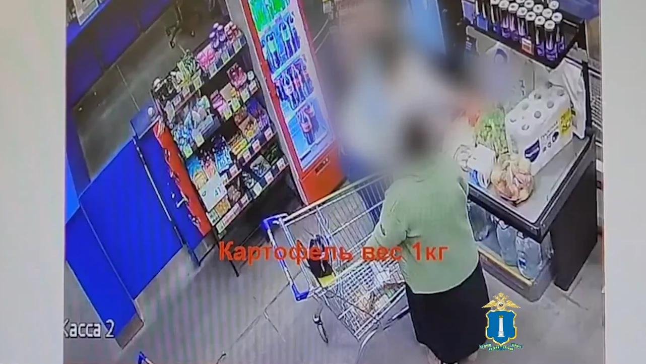 Виноград по цене картошки: в Димитровграде две женщины попались на махинациях со штрихкодами