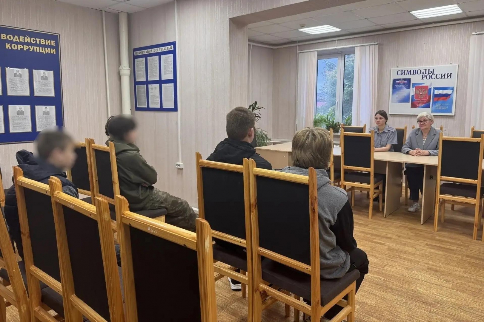 Разрушители вейп-мифов: ульяновское УФСИН и наркологи провели акцию для осужденных подростков