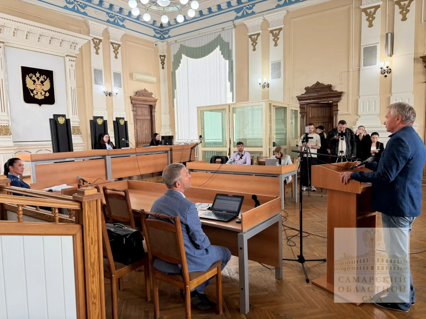 Людмила Тархова заявила в суде, что ее дочь годами кошмарила убитых дедушку и бабушку