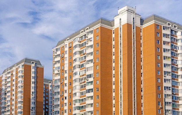 Ульяновск занял третье место в рейтинге городов с самыми дешевыми большими квартирами на «вторичке»