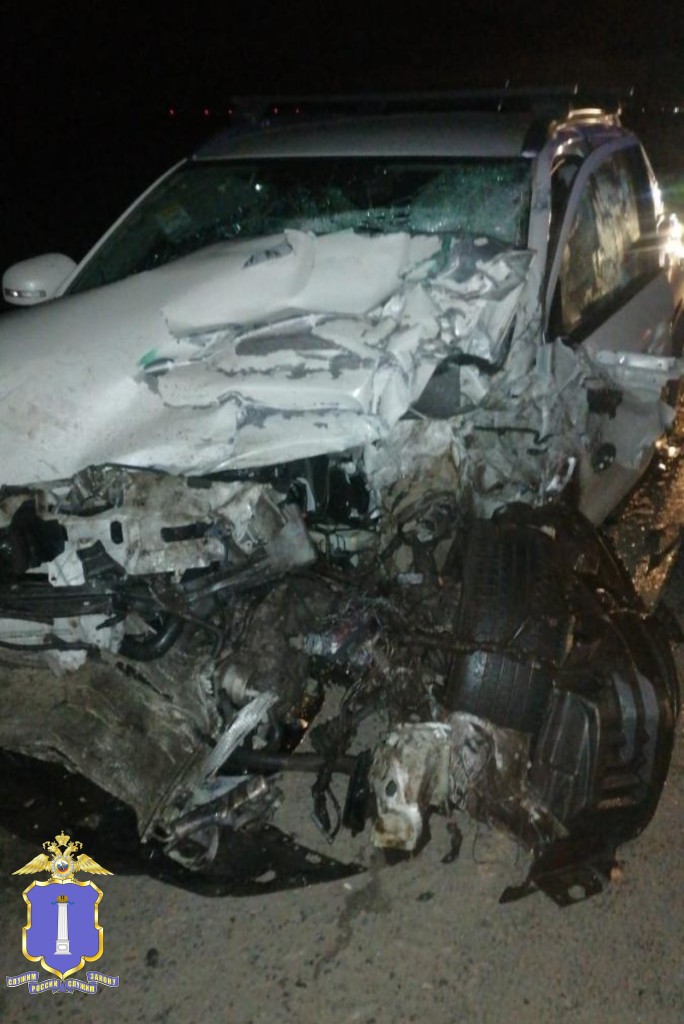 В Ульяновской области иномарка попала под фуру и две машины, водитель в больнице