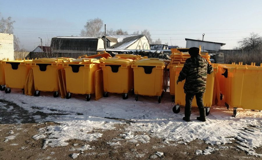 Жителей Ульяновской области научат сортировать отходы: уже закупили 632 контейнера