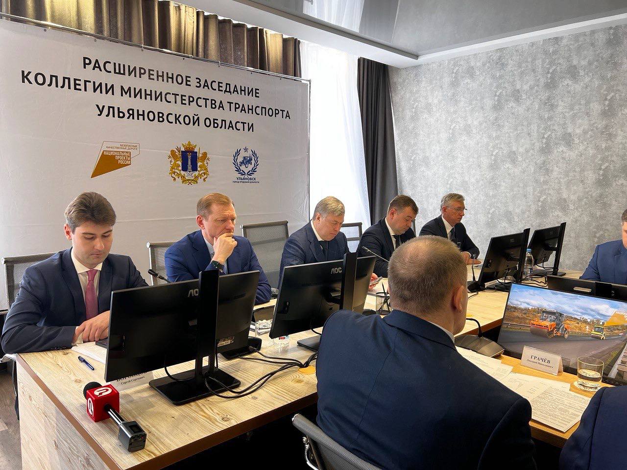 Регион выбился в лидеры: Воронцов отчитался о работе минтранса за прошлый год