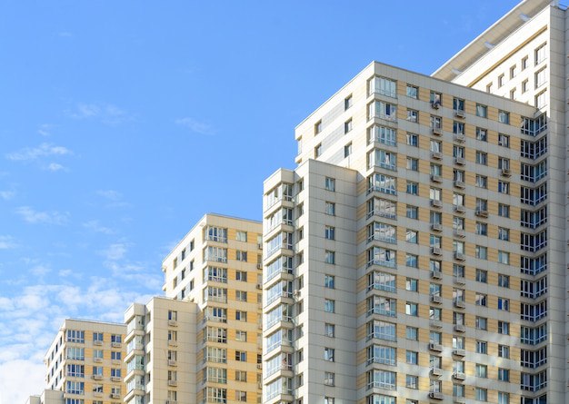 Эксперты назвали разницу в цене на новостройки и вторичное жилье в Ульяновске