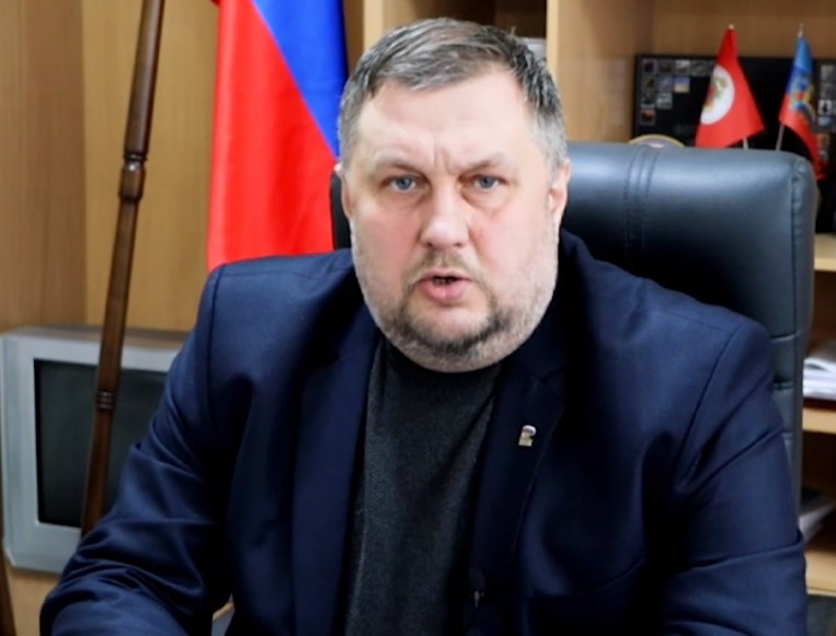 Глава Лутугинского района ЛНР поздравил работников ЖКХ Ульяновской области