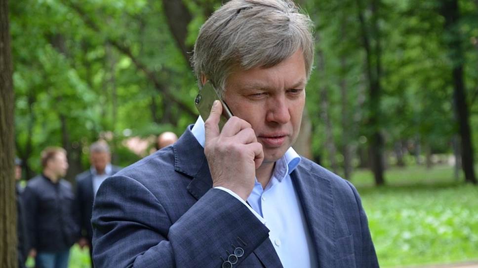 Губернатор Русских отправит свой iPhone в мусорное ведро