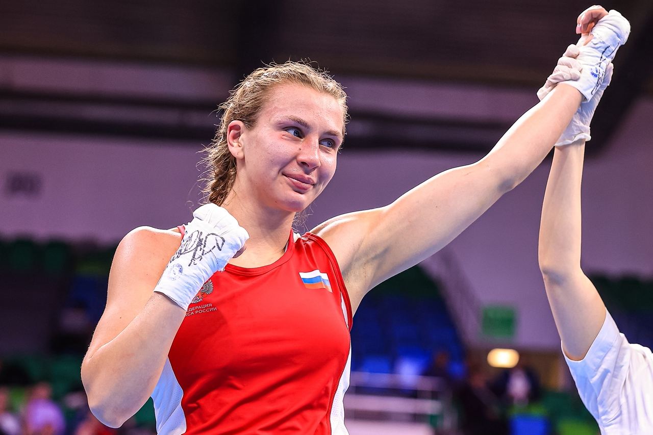 Апперкоты принесли победу: Наталия Сычугова – в четвертьфинале Чемпионата Мира