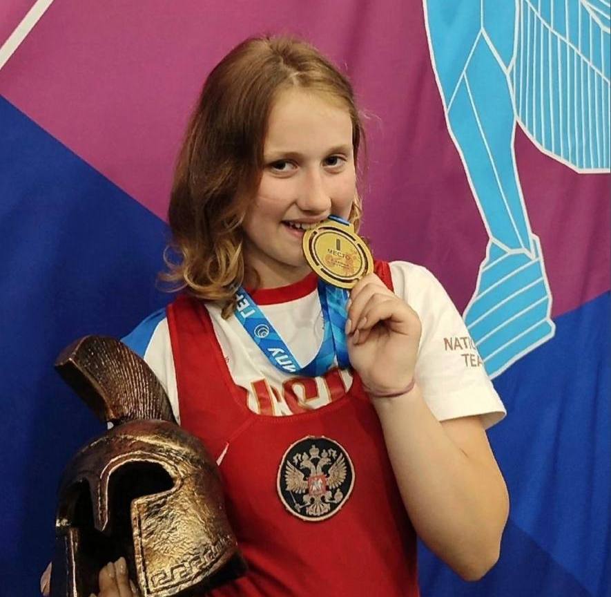 Две ульяновские спортсменки взяли «золото» всероссийского турнира по тяжелой атлетике