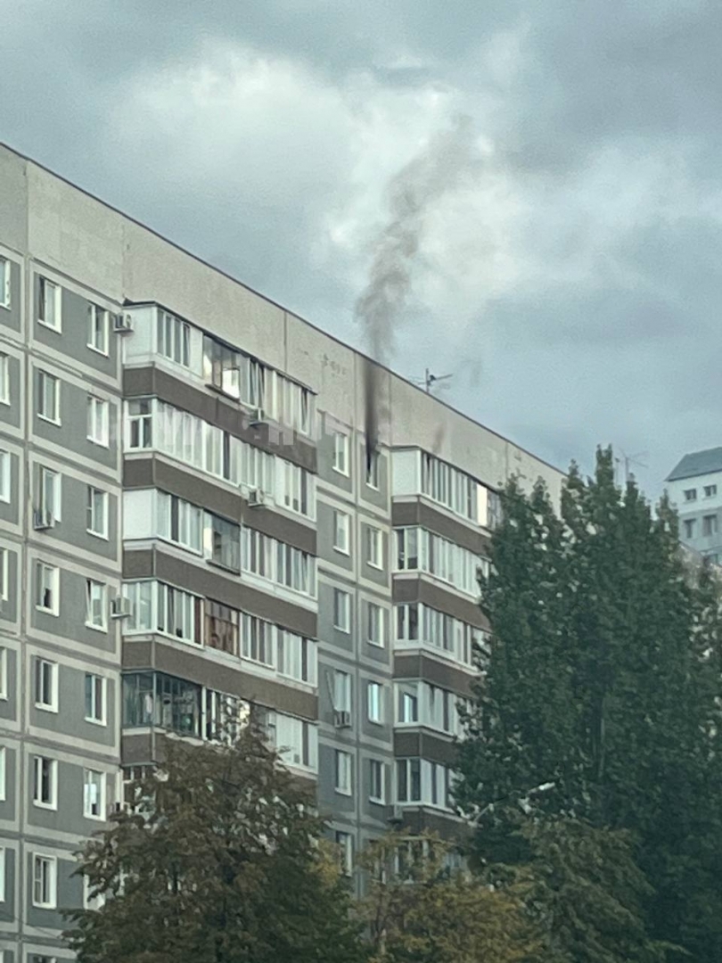 В Новом городе горит квартира (фото)