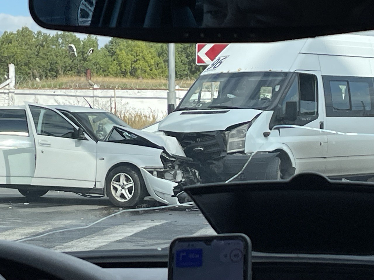 Два пассажира маршрутки в больнице: подробности утреннего ДТП на Репина /  Новостной портал Ульяновска / 73online.ru