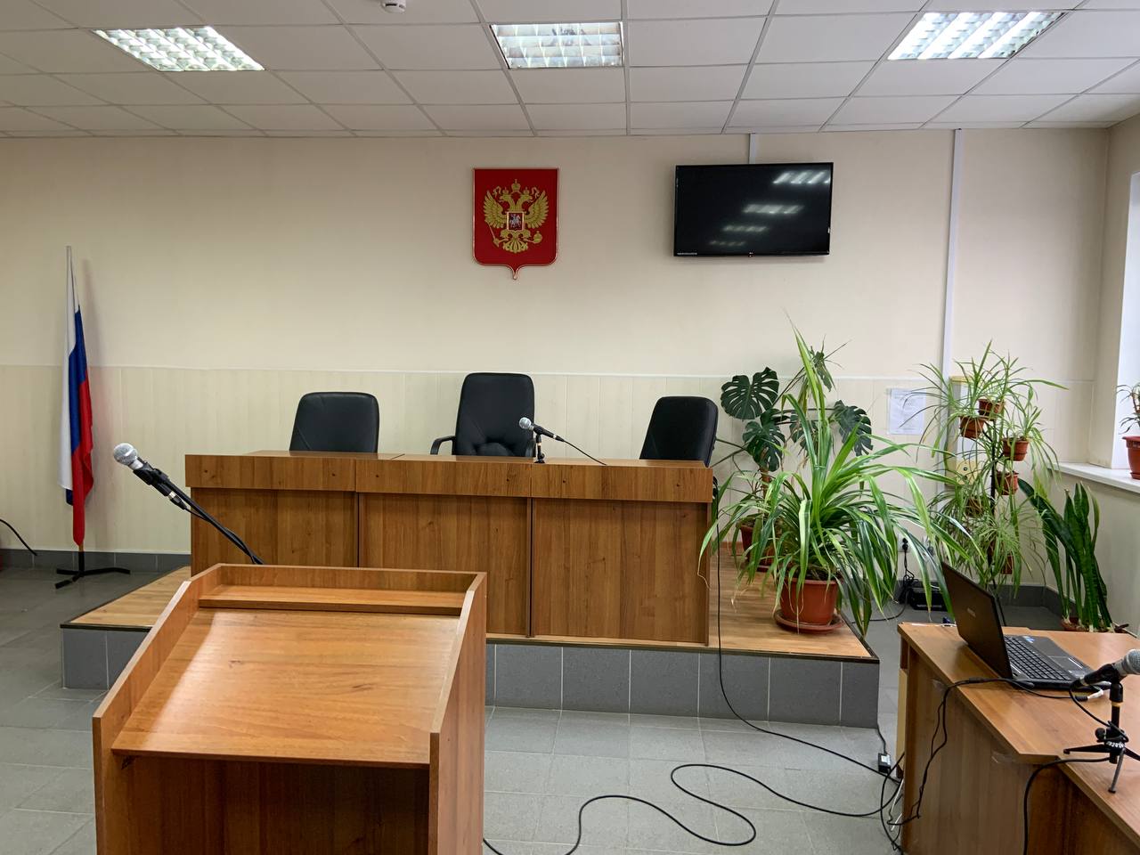 Ульяновцы не смогут приходить на суд в сланцах и шортах