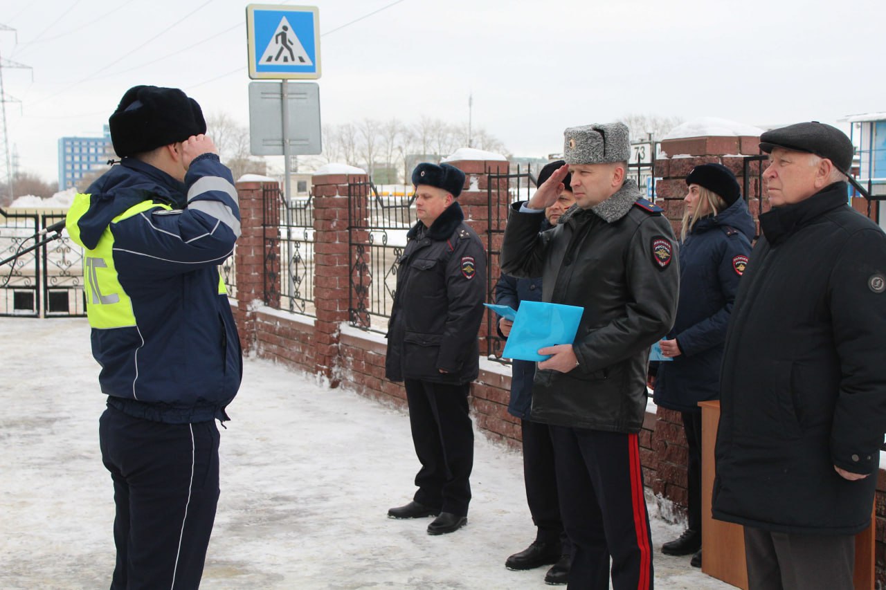 Ульяновским гаишникам вручили новые патрульные автомобили / Новостной  портал Ульяновска / 73online.ru