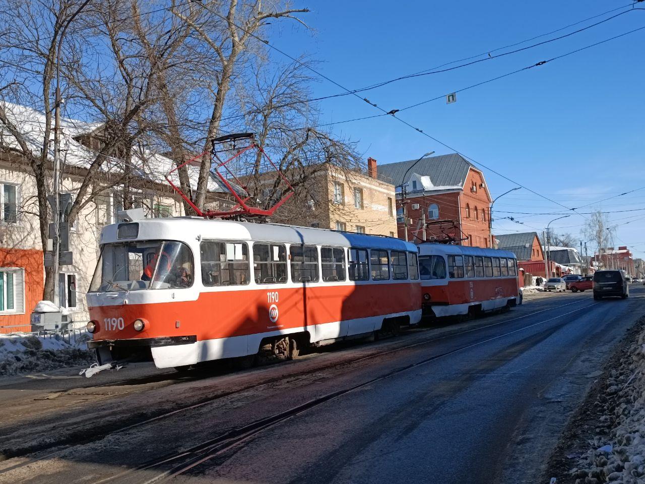 В Ульяновске сегодня на маршрут вышли двойные трамваи