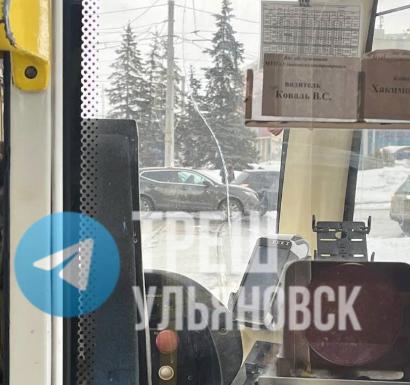На Пушкаревском кольце из-за ДТП встали трамваи