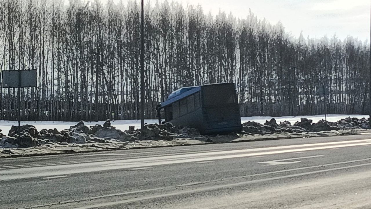 Водителю автобуса, попавшего в ДТП возле села Большое Нагаткино, светит  «уголовка» / Новостной портал Ульяновска / 73online.ru