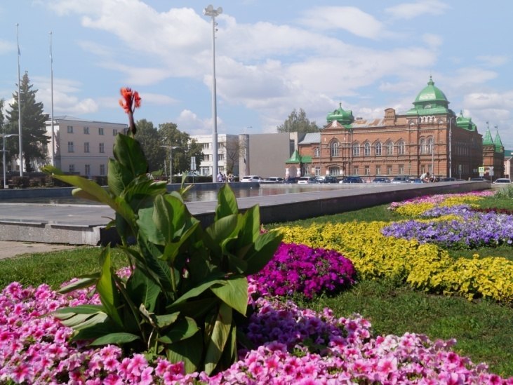 В Ульяновске этой весной разобьют 160 цветников