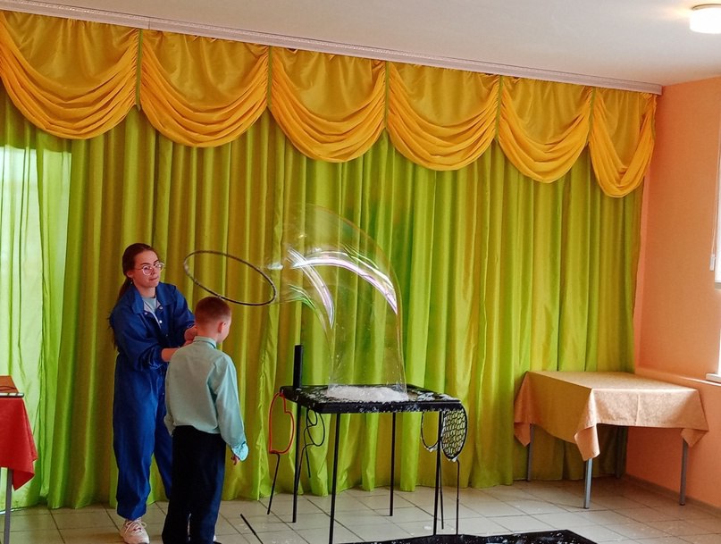 Нотариальная палата Ульяновской области подарила праздник детям из Труслейки