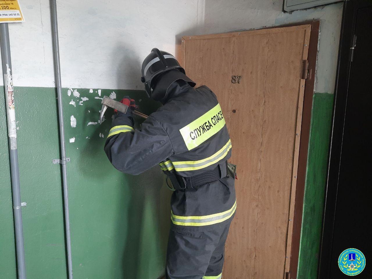 Пожар на балконе: в Ульяновске спасли пенсионерку, надышавшуюся дымом