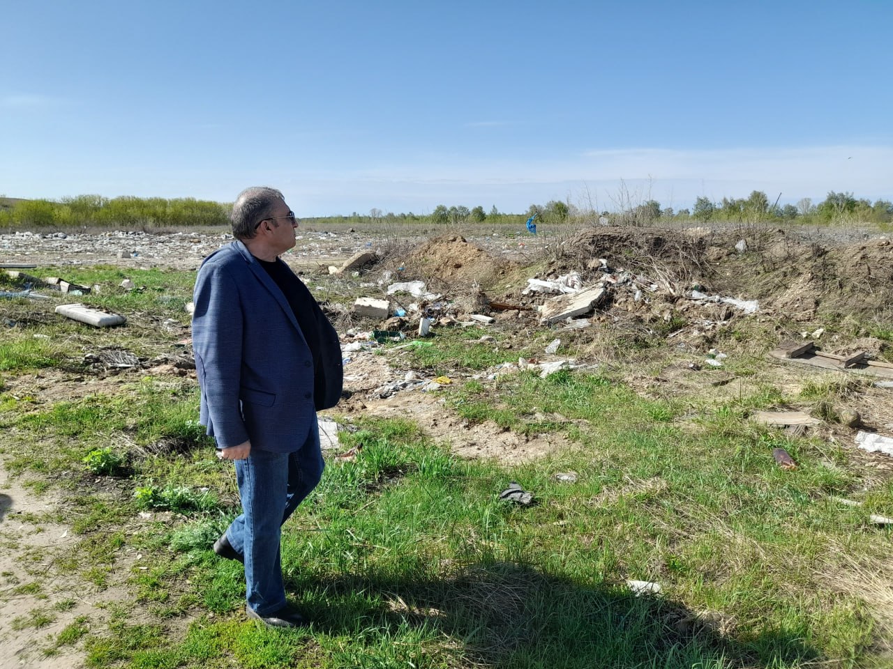 Левитас обнаружил захоронения отходов на закрытом полигоне в Красном Яре