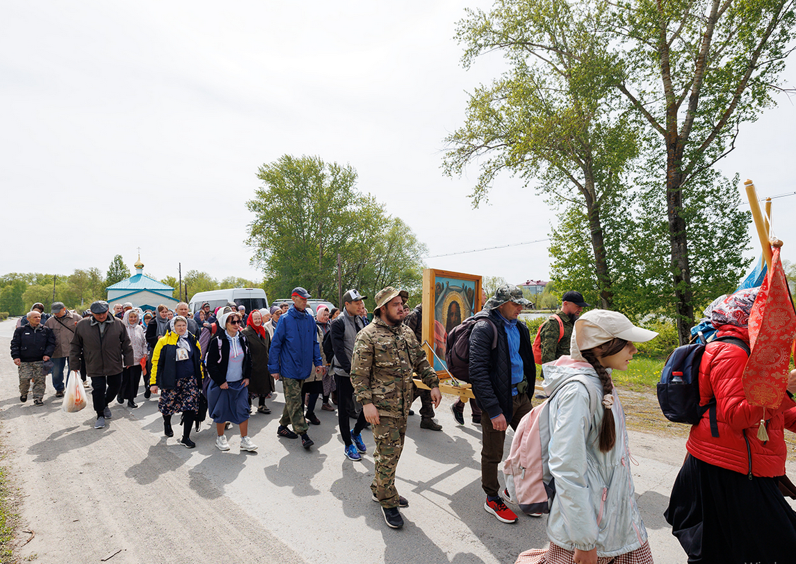 В Ульяновской области начался многодневный крестный ход к Никольской горе /  Новостной портал Ульяновска / 73online.ru