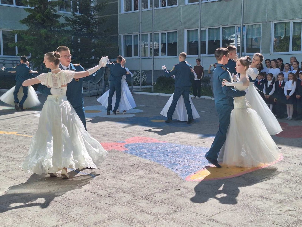 В Ульяновской области выпускниками стали 16,6 тысяч учеников