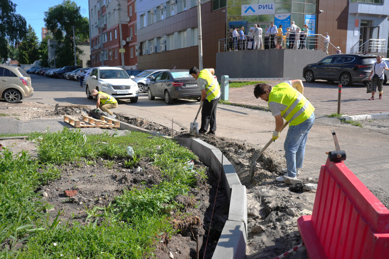 Болдакин потребовал, чтобы подрядчики соблюдали культуру работ при ремонте дорог в Ульяновске