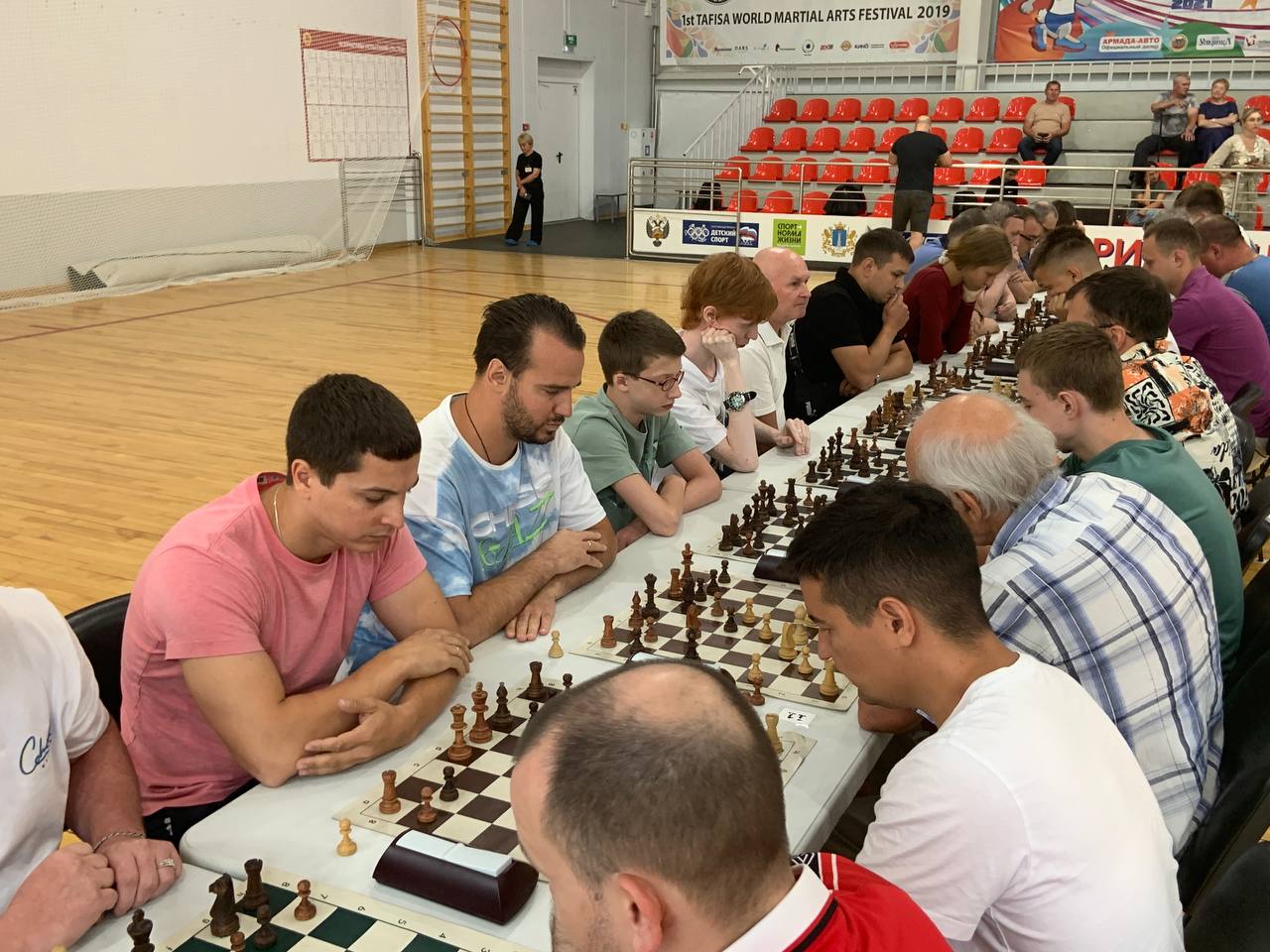 «В шахматах проигравших не бывает!»: на турнире в Ульяновске сразились сотни россиян