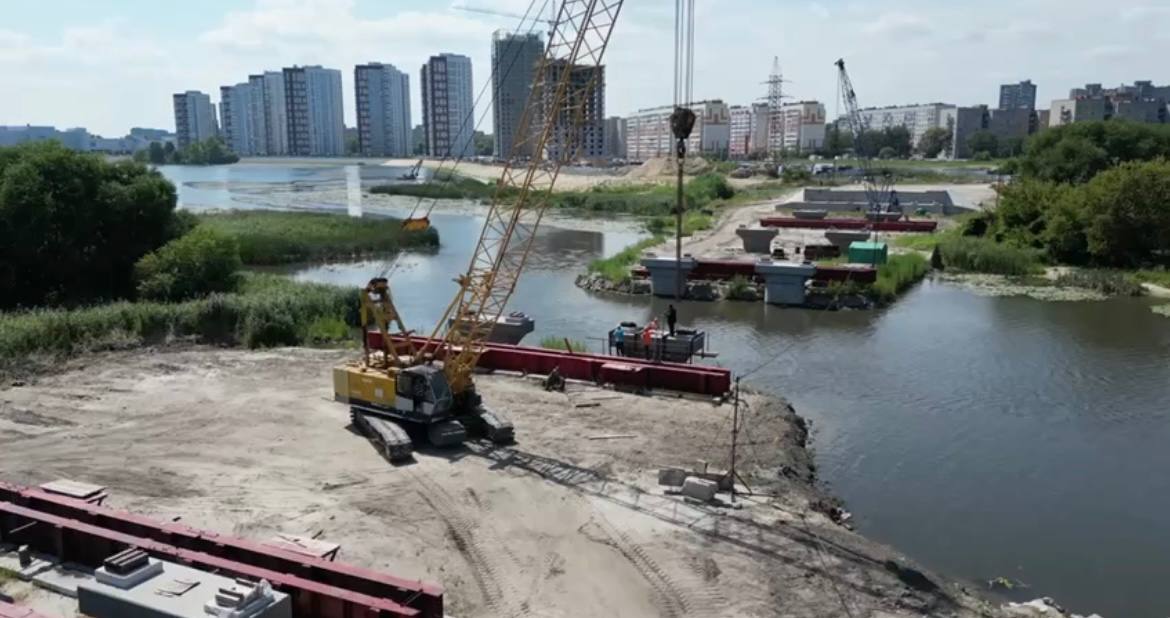 Русских потребовал достроить мост через Свиягу к концу 2024 года
