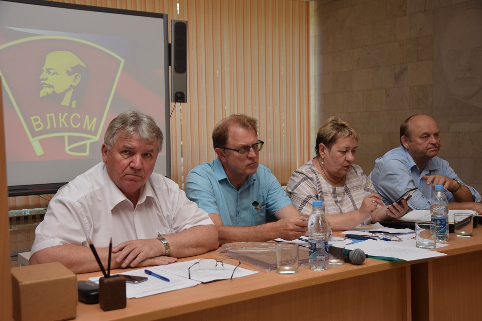 Ульяновцев приглашают вступить в ряды ветеранской организации членов комсомола