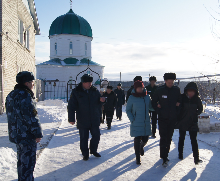 Заключенные в ИК-2 в Новоульяновске вырастили лимоны